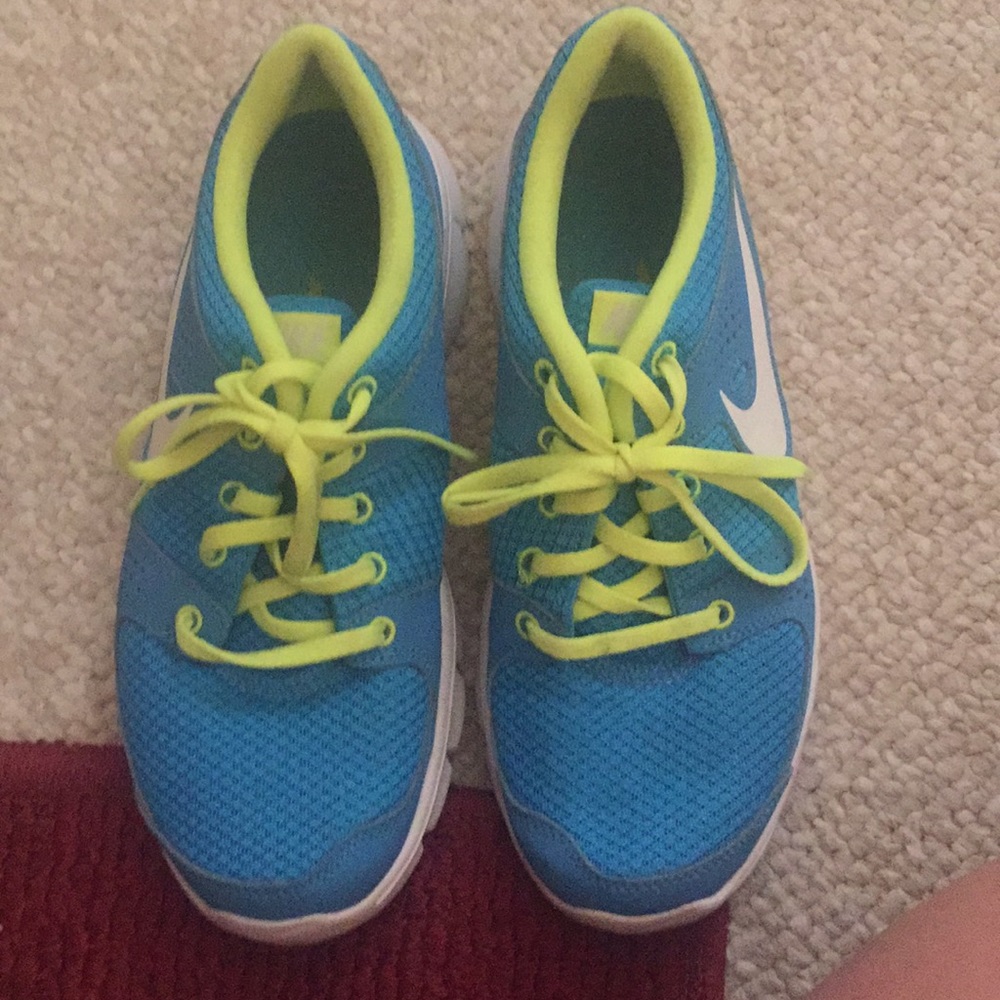 Nike shoes